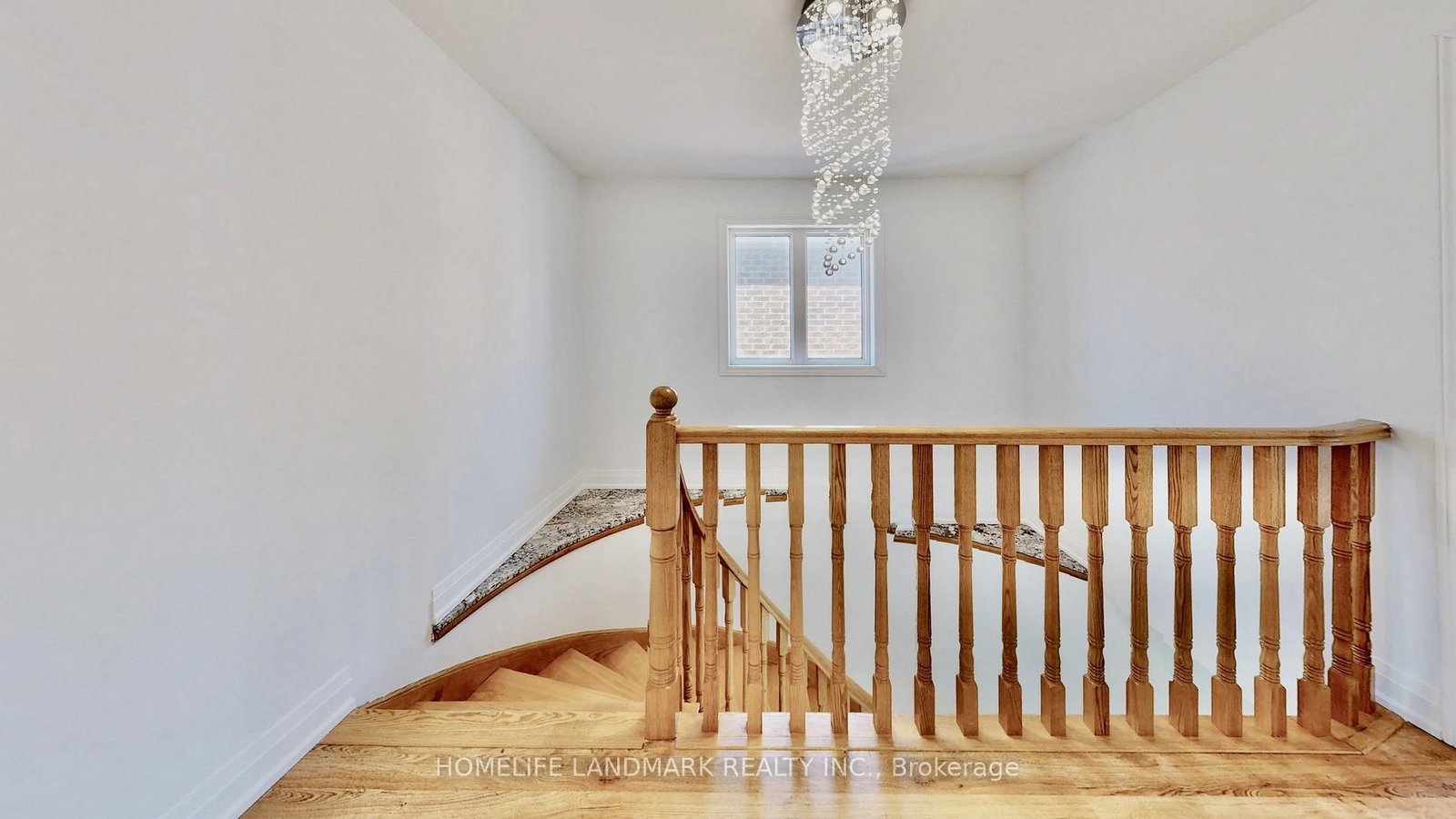 32 Arco Circle • Vaughan, ON photo 13