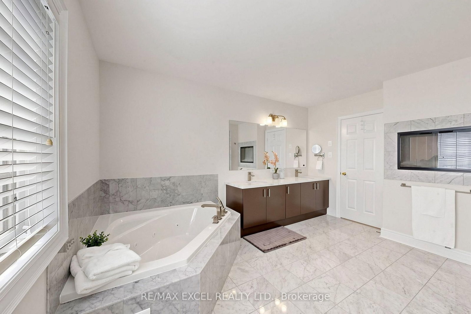 25 Lord Durham Road • Markham, ON photo 36