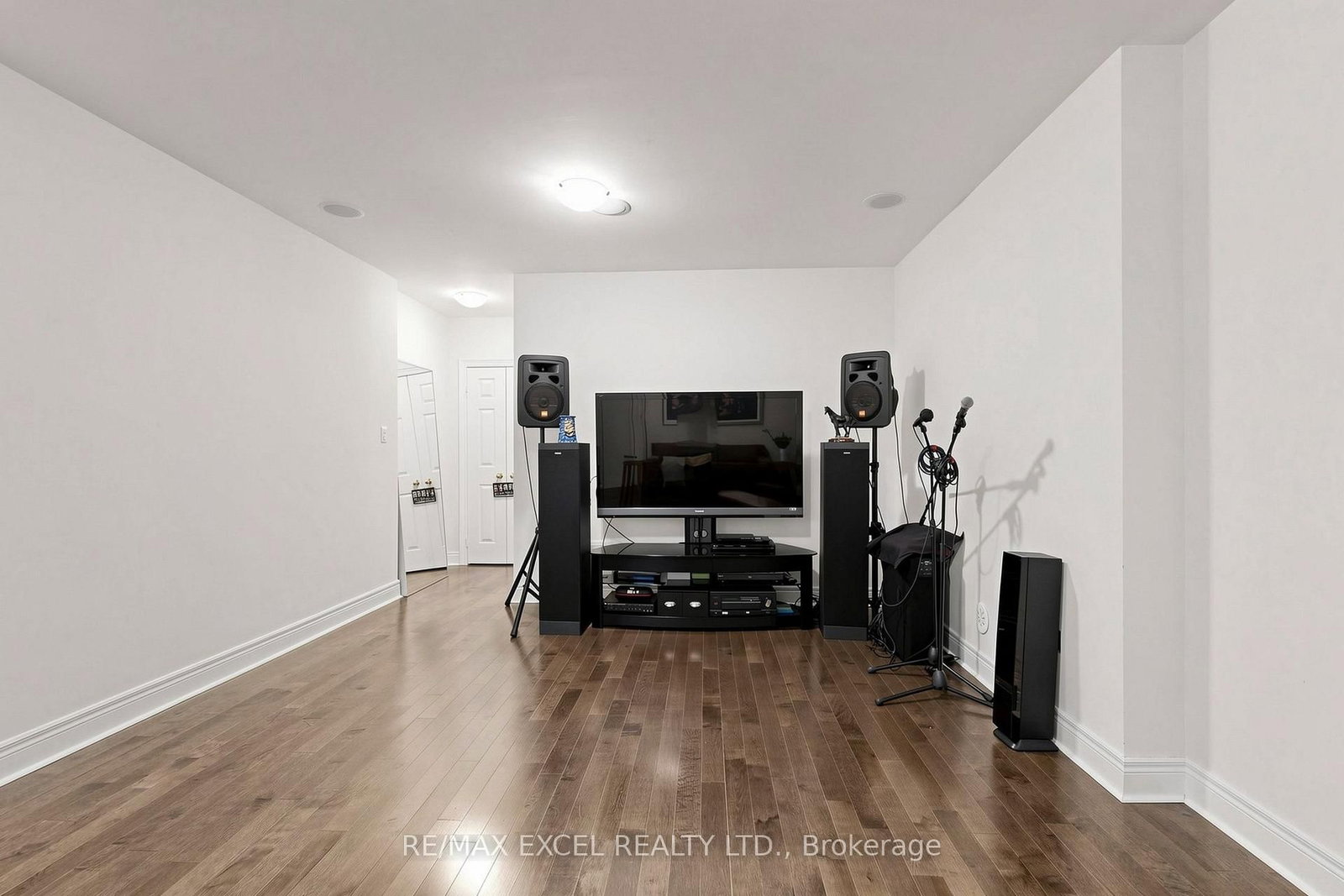 25 Lord Durham Road • Markham, ON photo 44