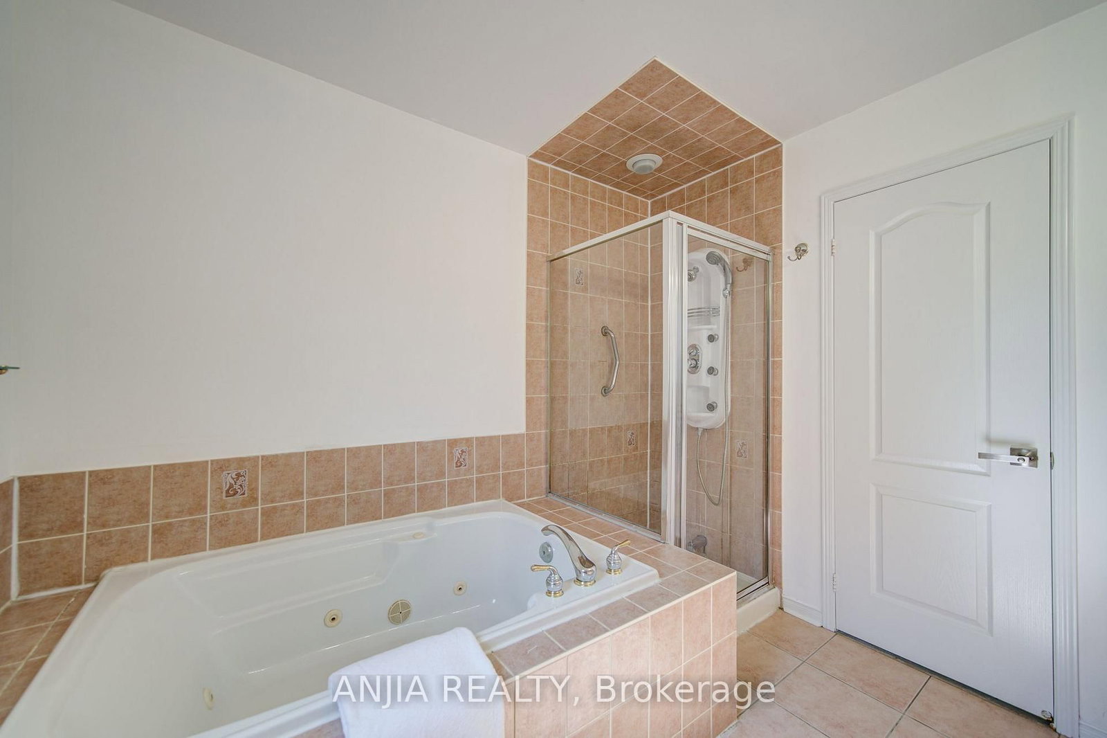173 Russell Jarvis Drive • Markham, ON photo 35