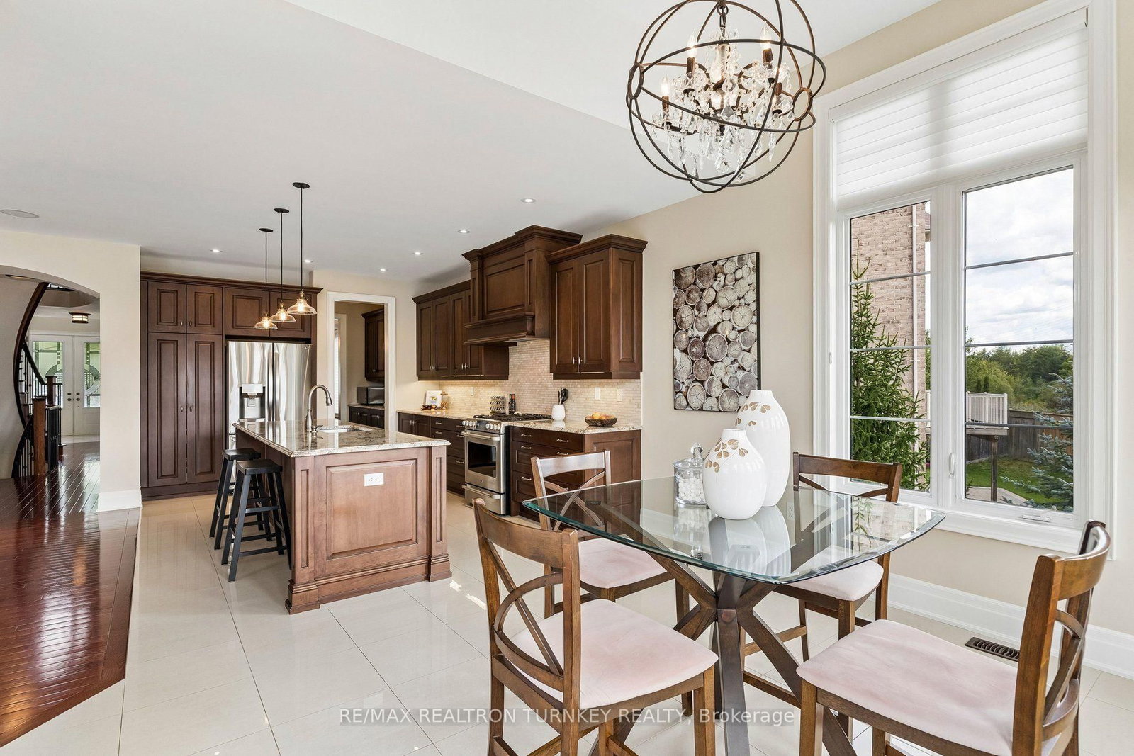 76 Vines Place • Aurora, ON photo 13