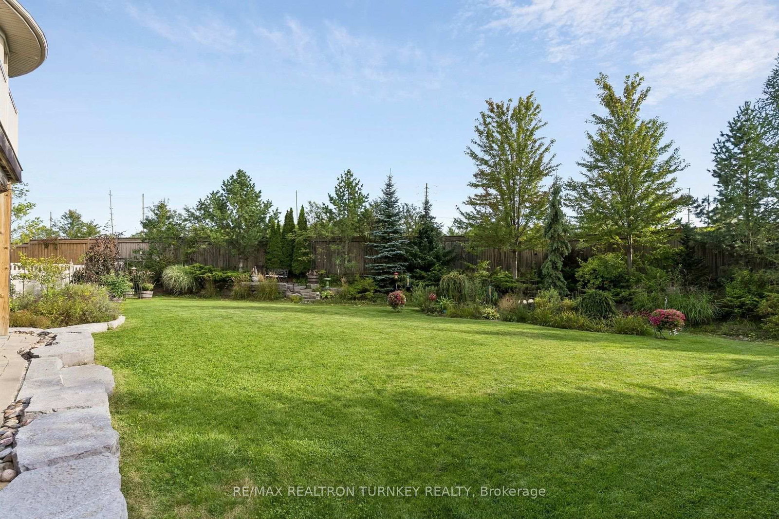 76 Vines Place • Aurora, ON photo 42