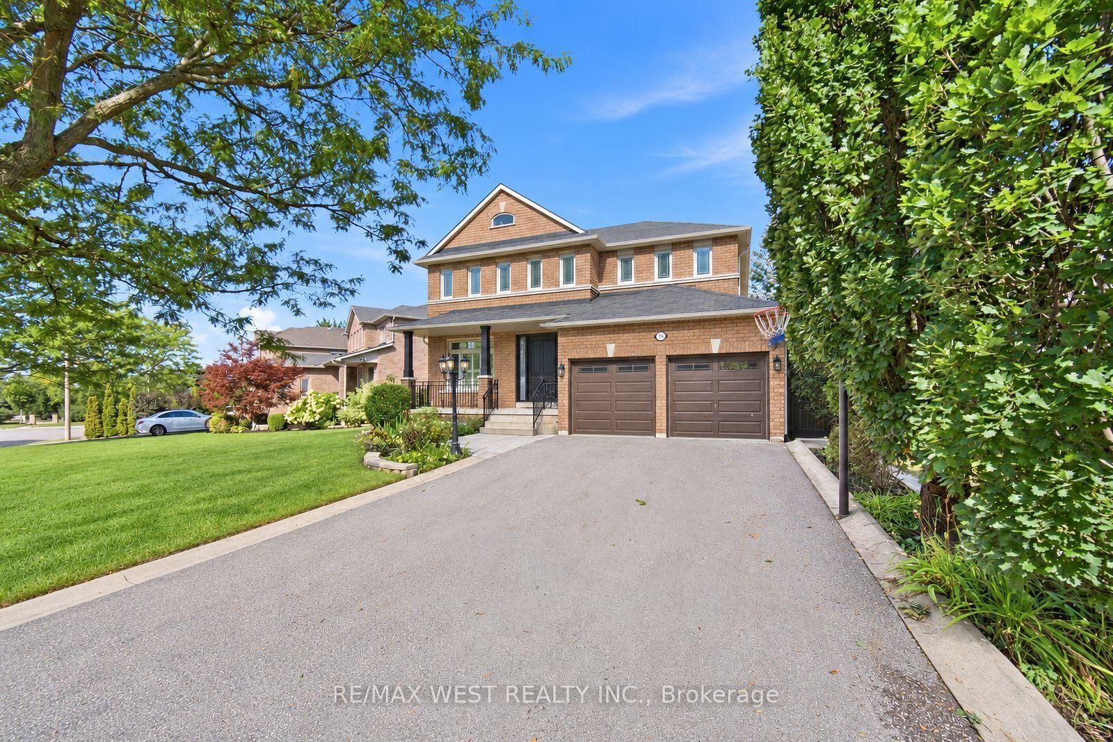 65 Burnhaven Avenue