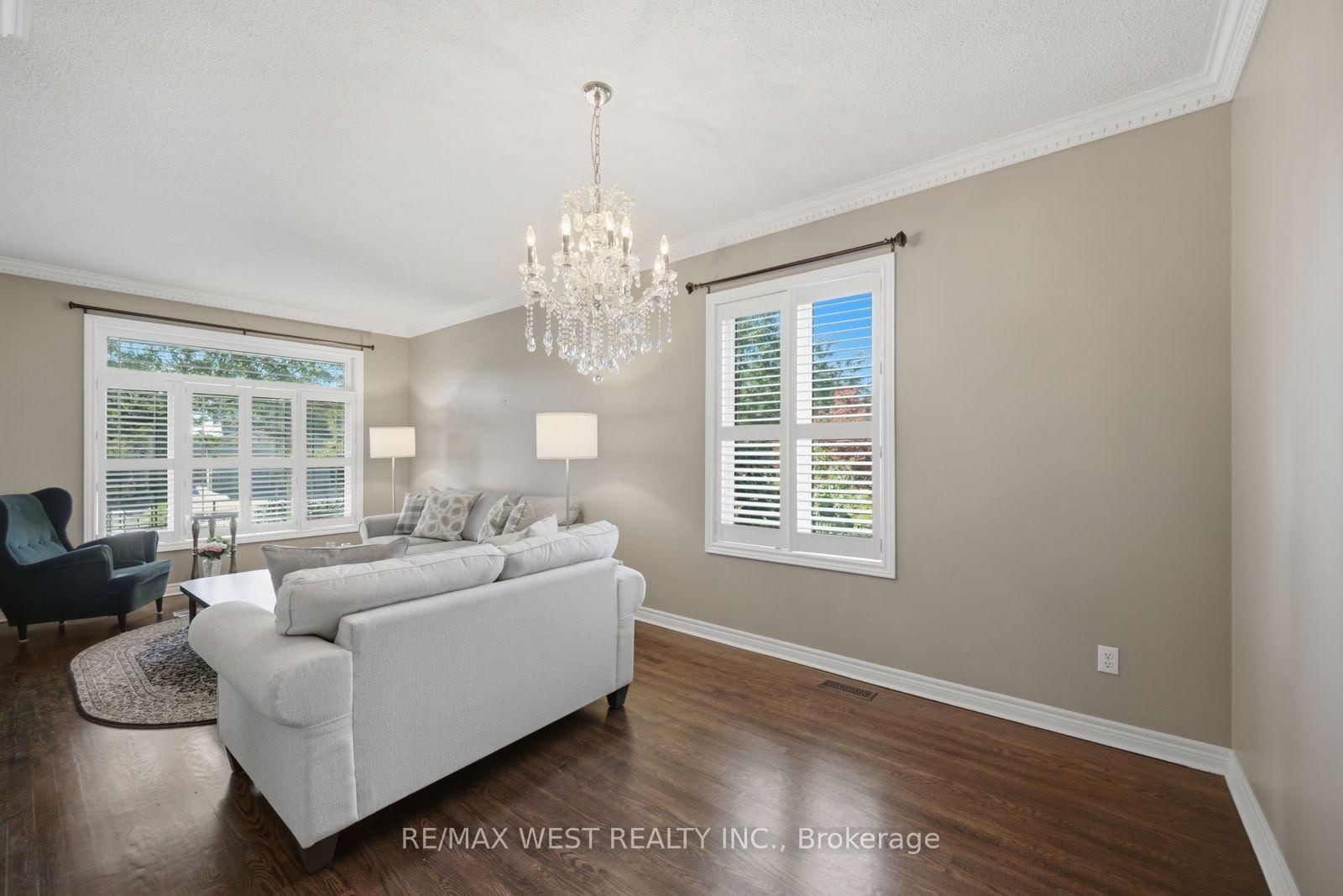 65 Burnhaven Avenue • Vaughan, ON photo 12