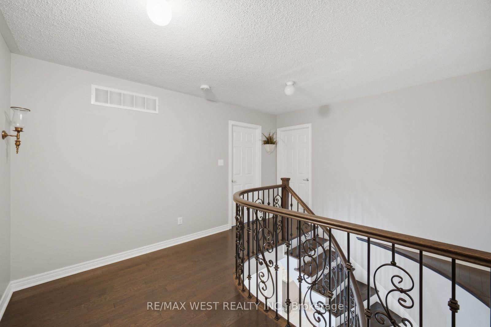 65 Burnhaven Avenue • Vaughan, ON photo 21