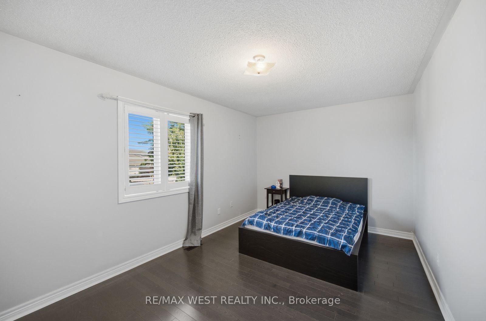 65 Burnhaven Avenue • Vaughan, ON photo 23
