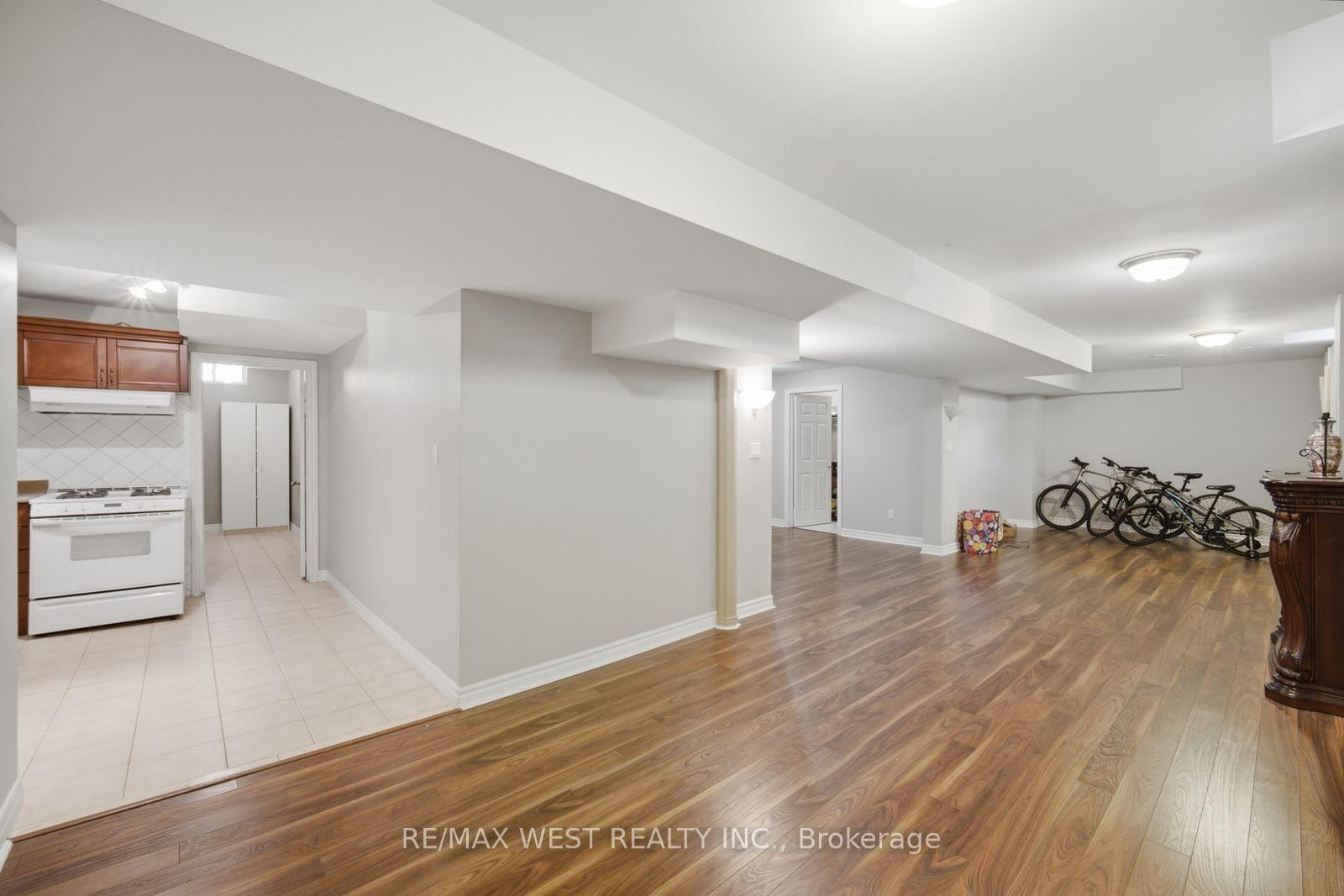 65 Burnhaven Avenue • Vaughan, ON photo 38