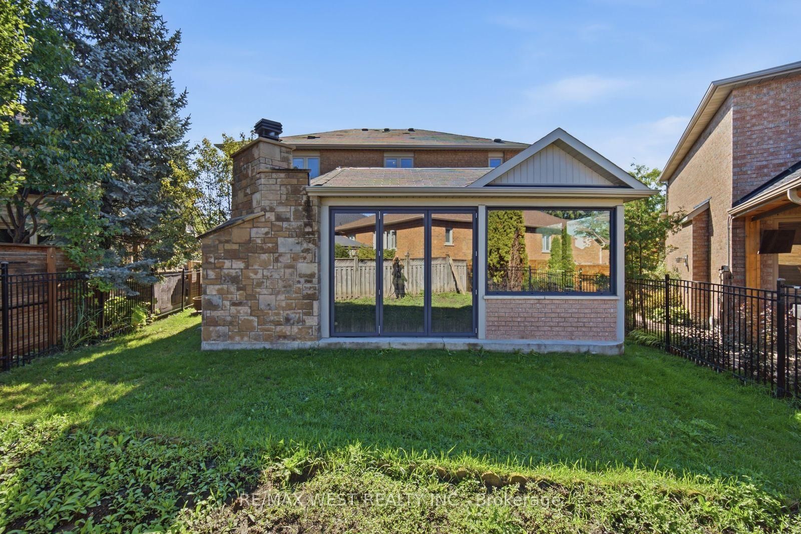 65 Burnhaven Avenue • Vaughan, ON photo 48