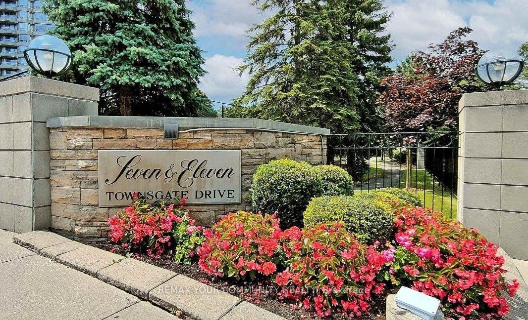 310 - 7 Townsgate Drive, Vaughan 2