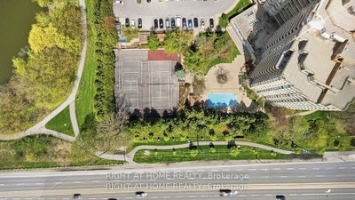 610 Bullock Drive • #803 • Markham, ON photo 3