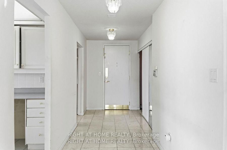 610 Bullock Drive • #803 • Markham, ON photo 32