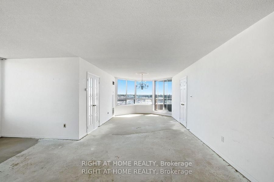 610 Bullock Drive • #803 • Markham, ON photo 7