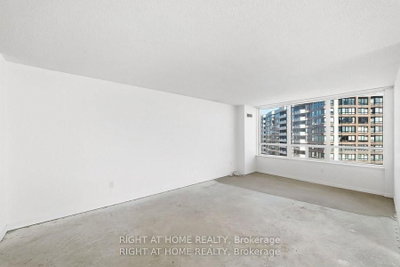 610 Bullock Drive • #803 • Markham, ON photo 8