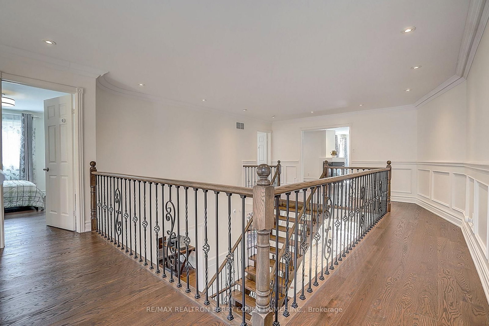 44 Prince Edward Boulevard • Markham, ON photo 23