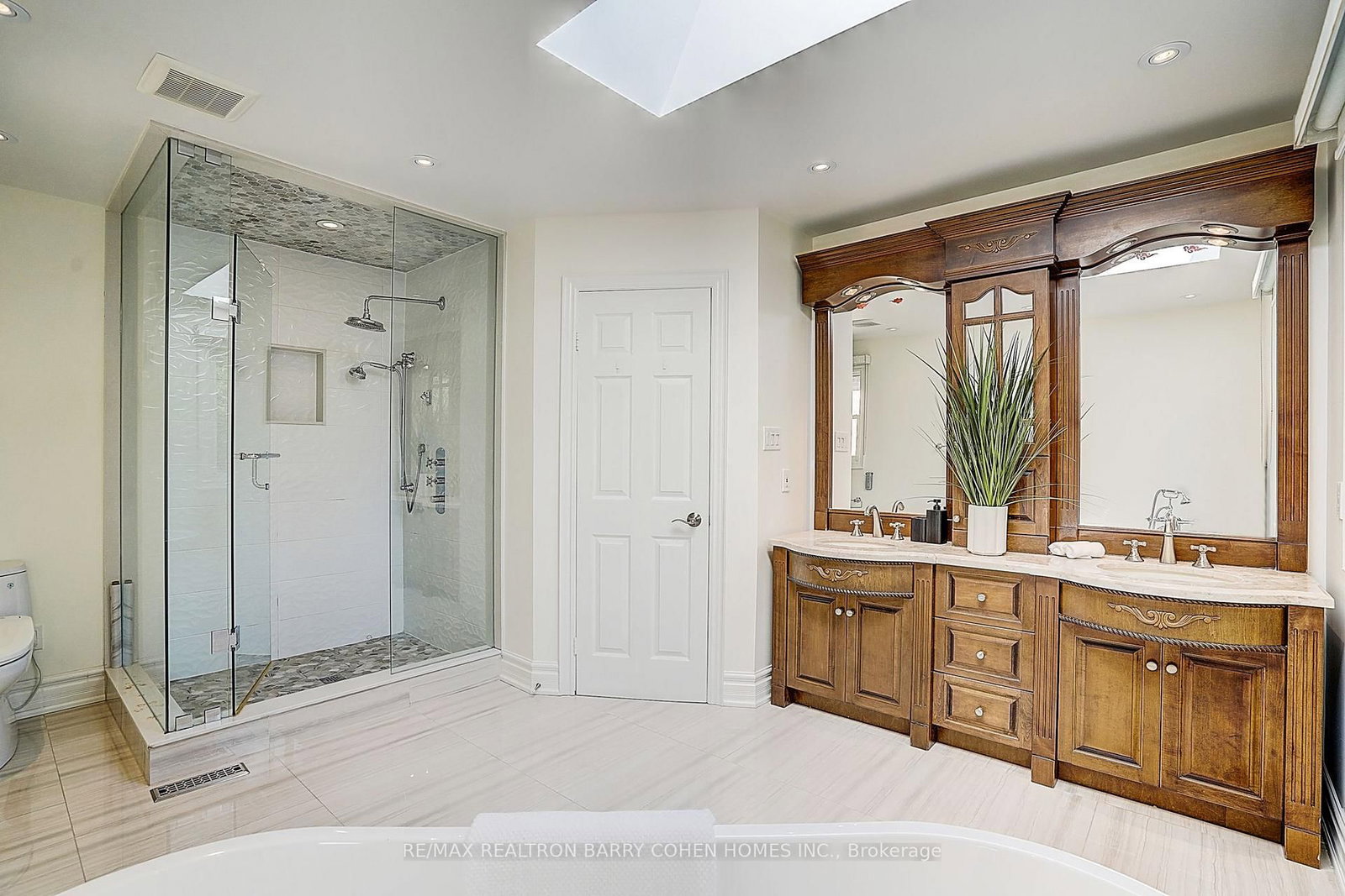 44 Prince Edward Boulevard • Markham, ON photo 29