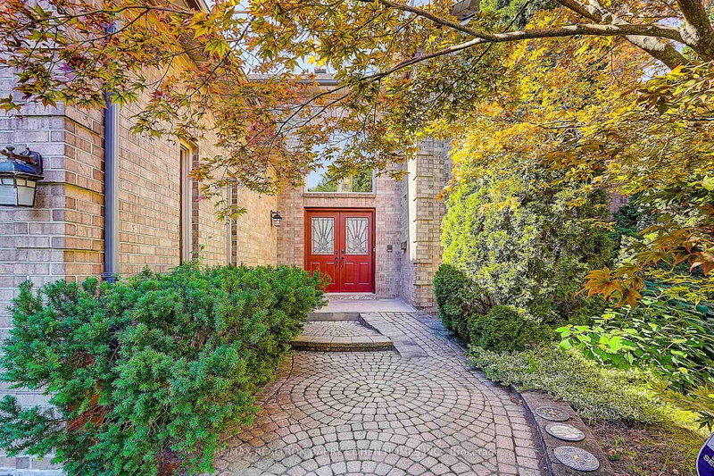 44 Prince Edward Boulevard