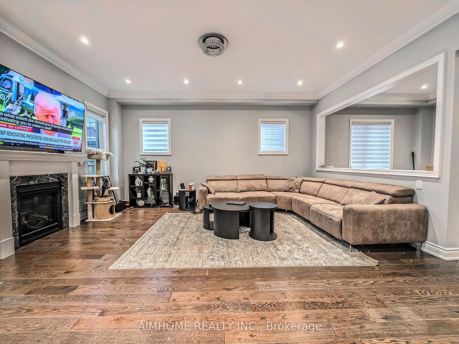 706 Harry Douglas Street • Newmarket, ON photo 15