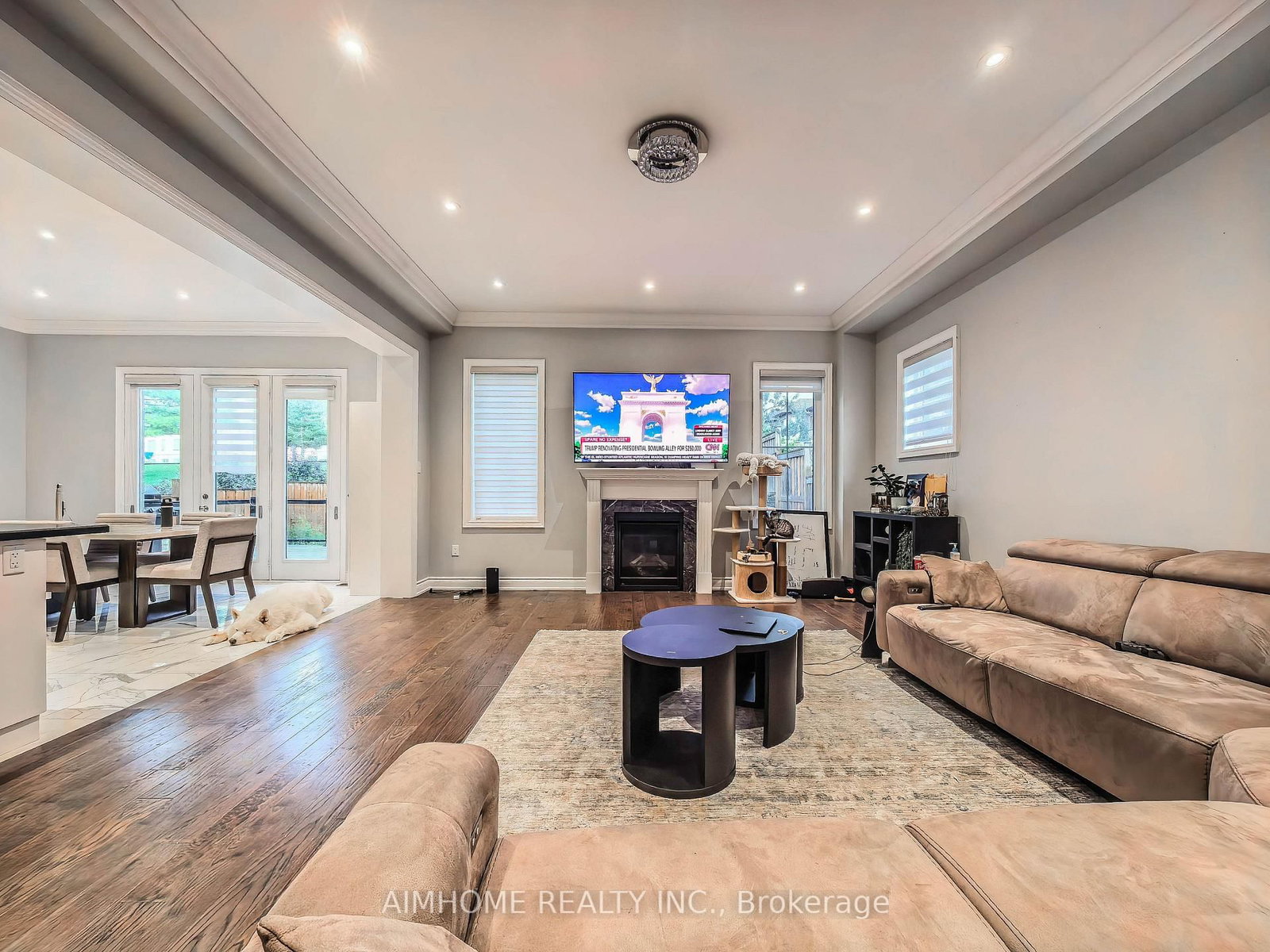 706 Harry Douglas Street • Newmarket, ON photo 16