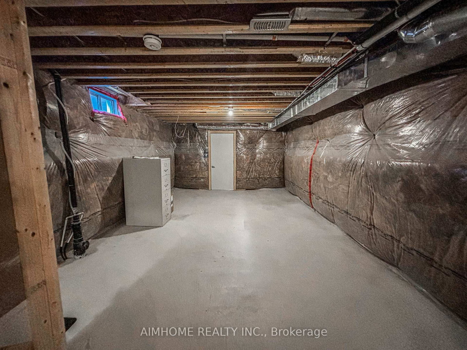 706 Harry Douglas Street • Newmarket, ON photo 38
