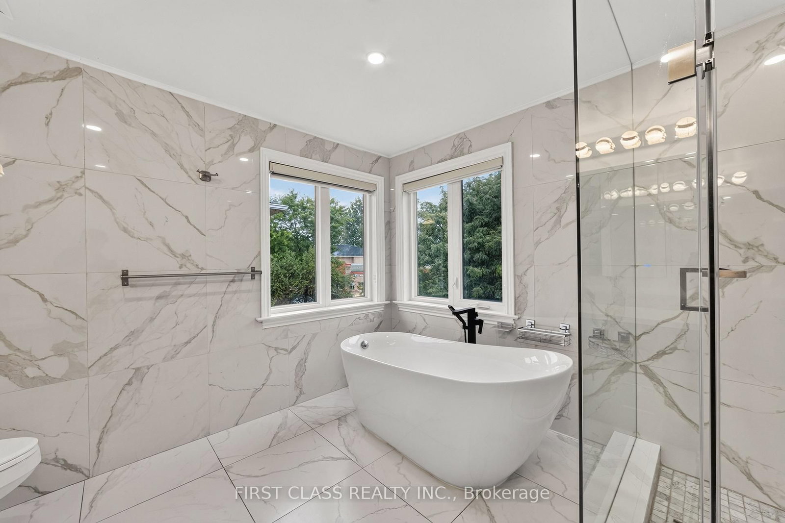 67 Black Walnut Crescent • Richmond Hill, ON photo 25