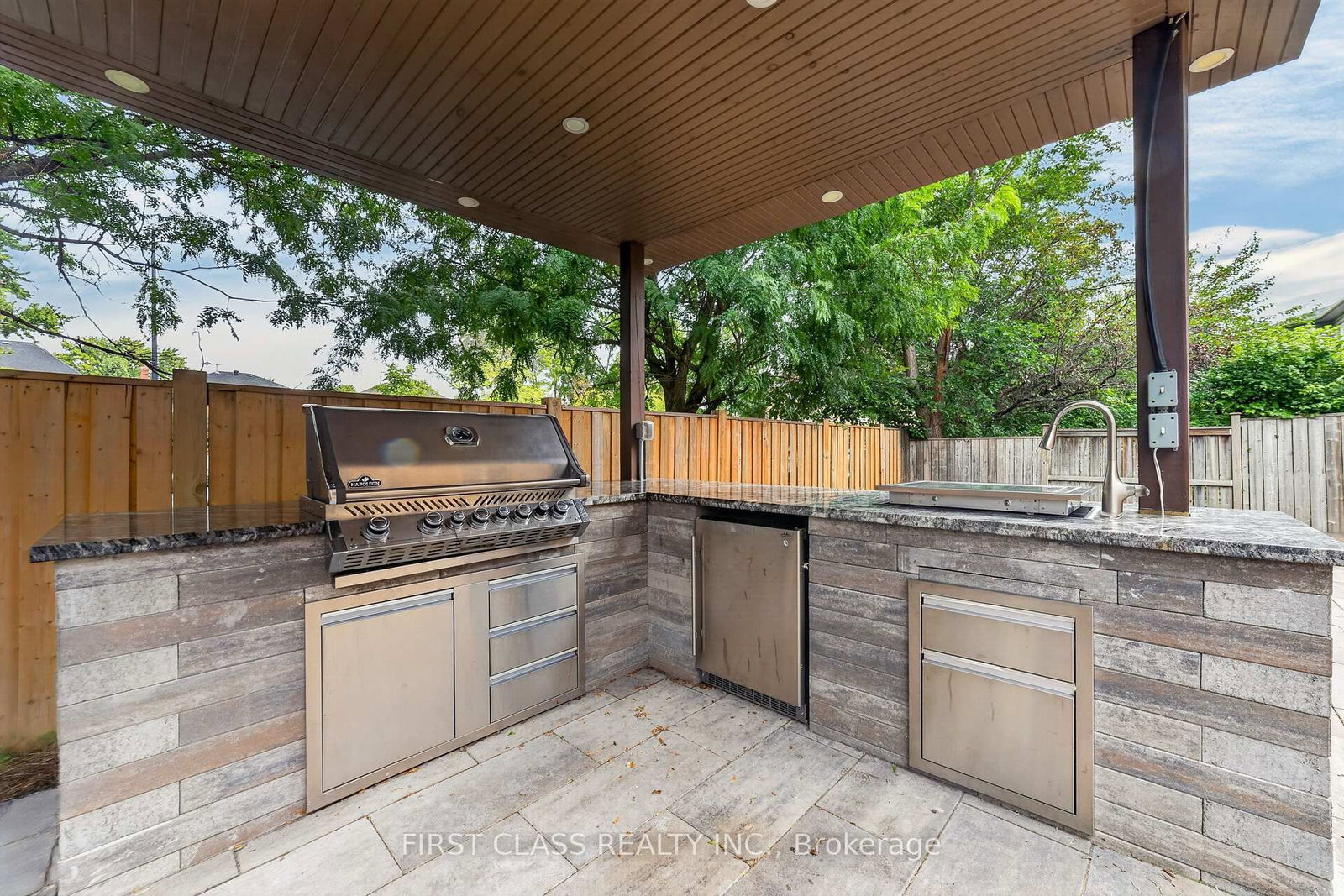 67 Black Walnut Crescent • Richmond Hill, ON photo 44
