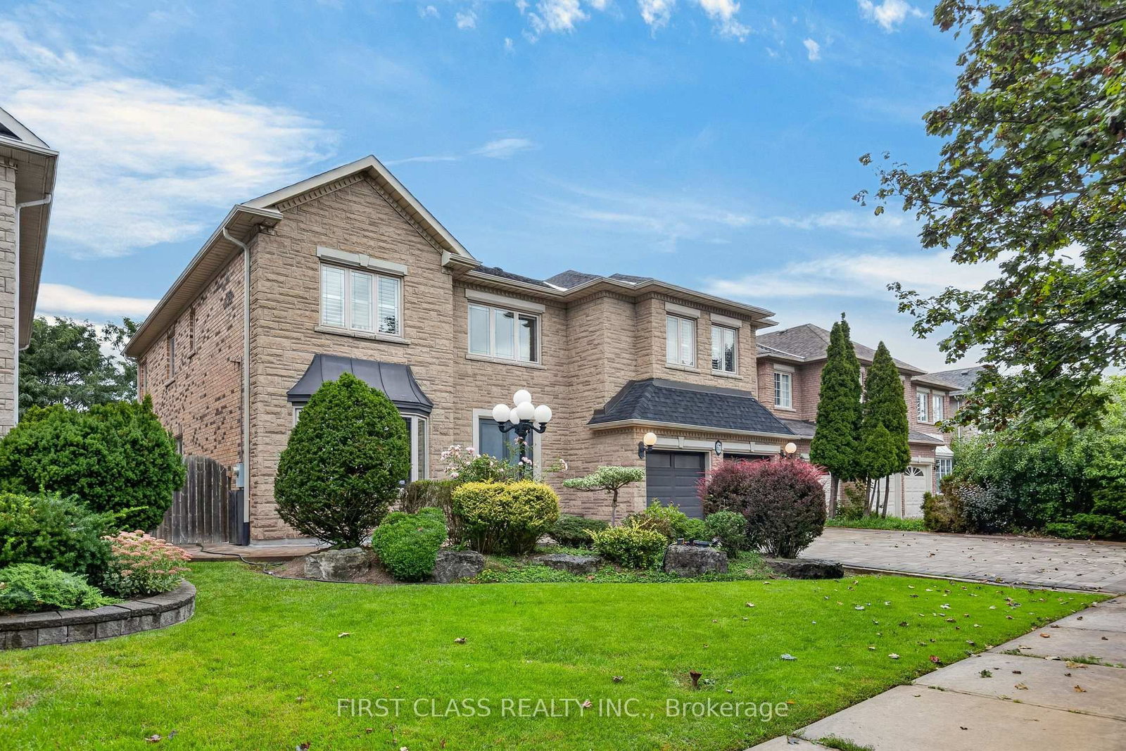 67 Black Walnut Crescent • Richmond Hill, ON photo 46
