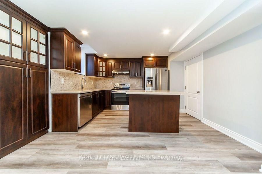 Basement Apartment-83 Ampezzo Ave, Vaughan, view 6