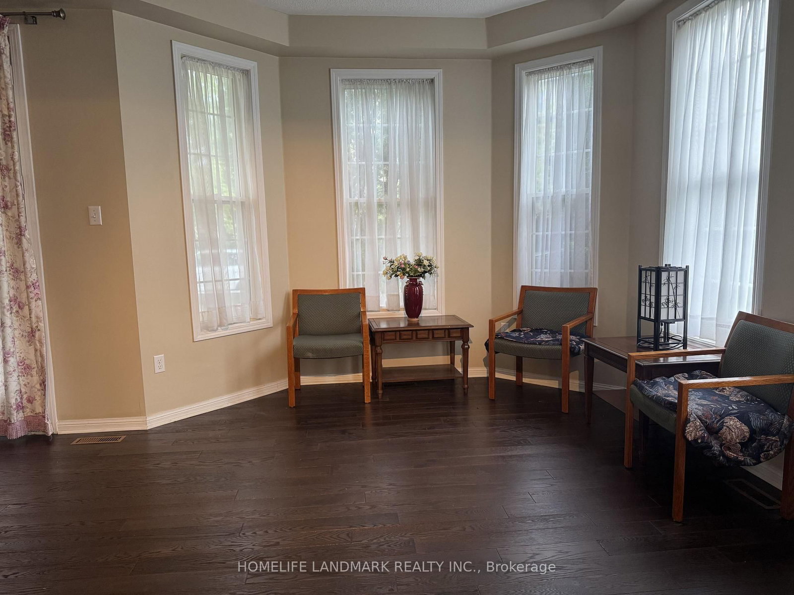 91 The Meadows Avenue • Markham, ON photo 5