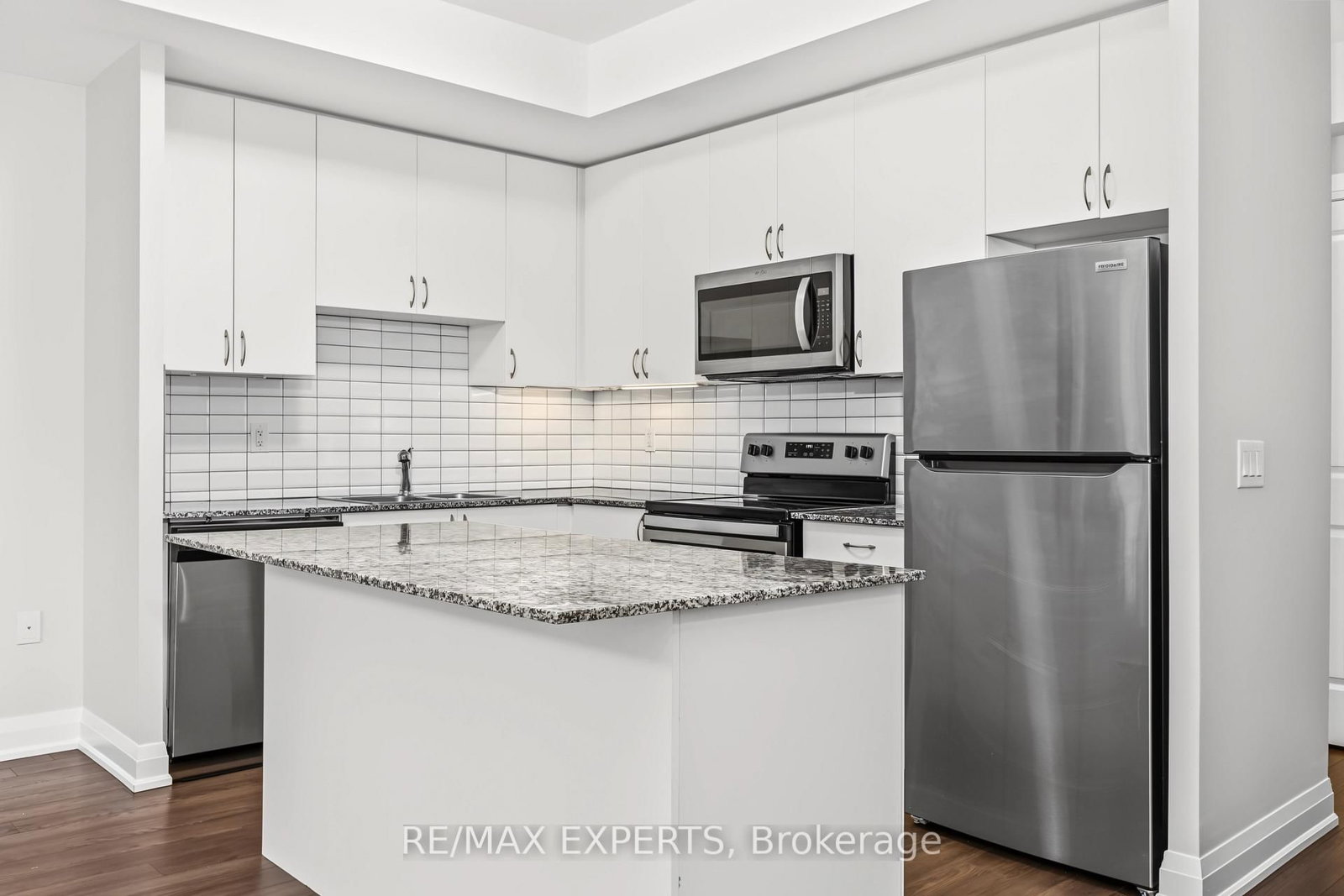 5309 Highway 7 Road • #A803 • Vaughan, ON photo 13