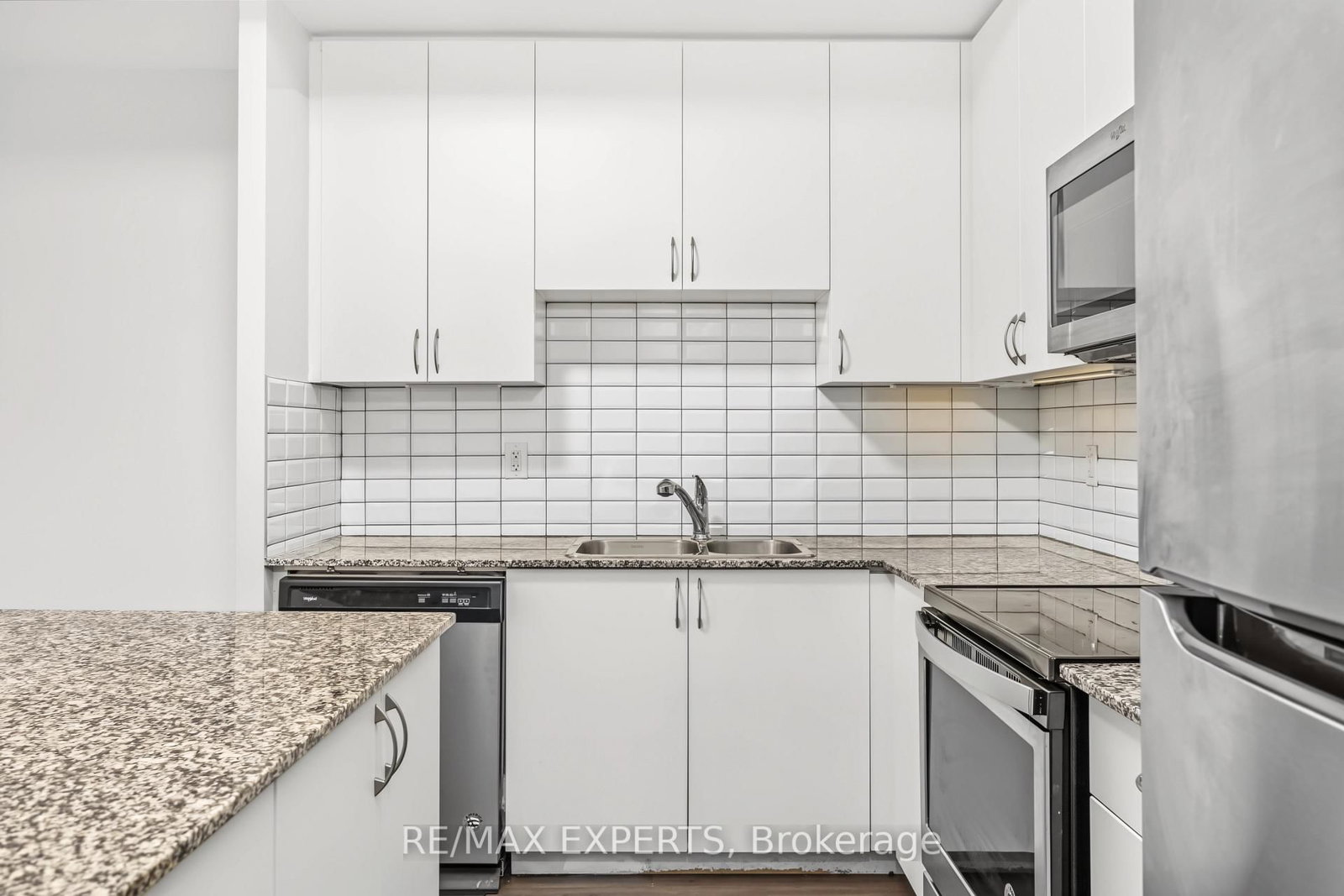 5309 Highway 7 Road • #A803 • Vaughan, ON photo 14