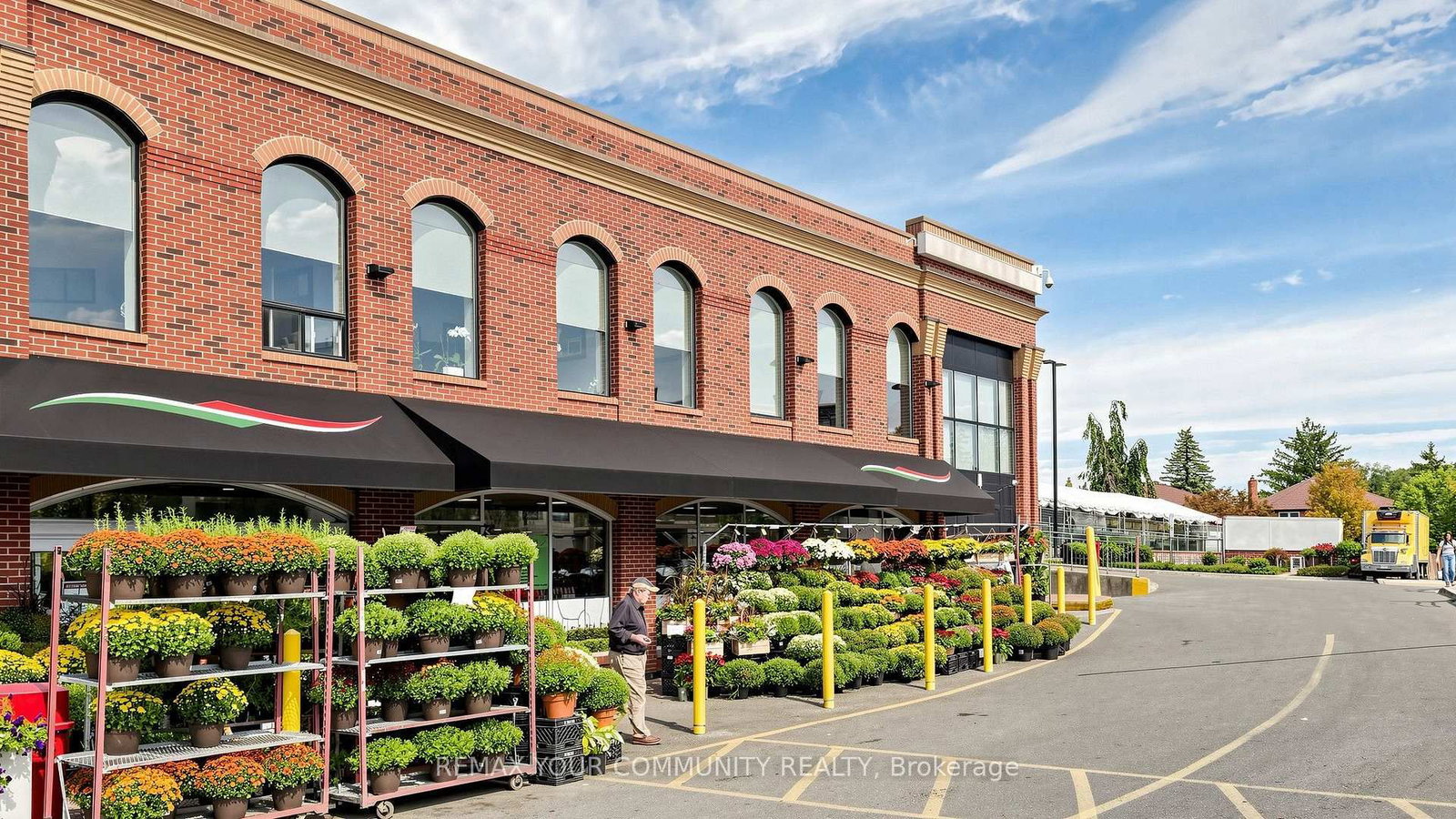 33 Wallace Street • #214 • Vaughan, ON photo 36