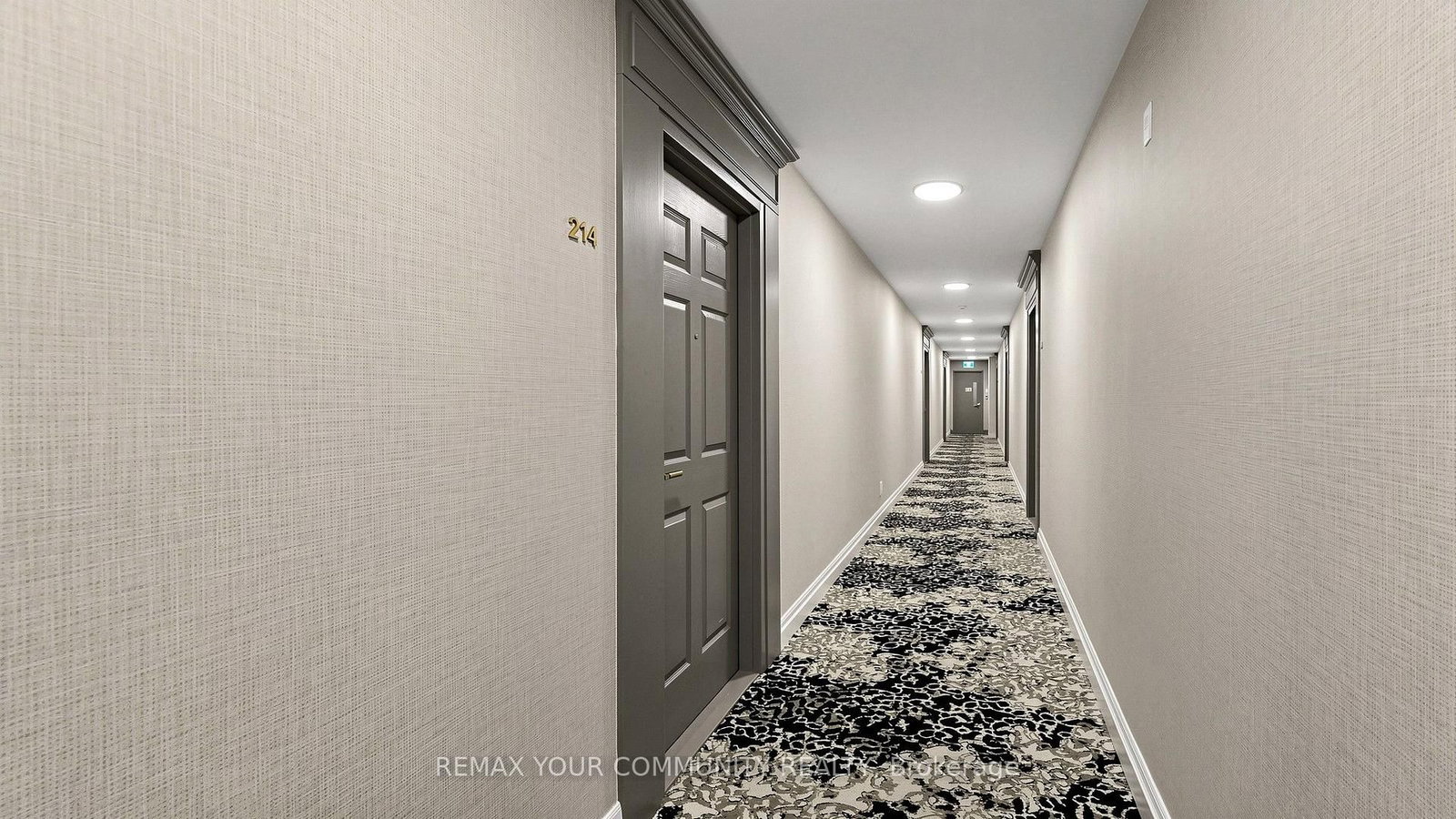 33 Wallace Street • #214 • Vaughan, ON photo 6