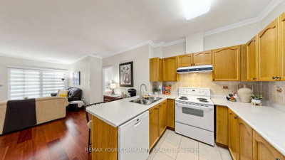 33 Wallace Street • #214 • Vaughan, ON photo 9