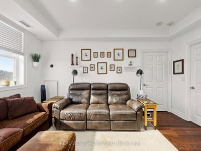 15450 Yonge Street • #309 • Aurora, ON photo 4