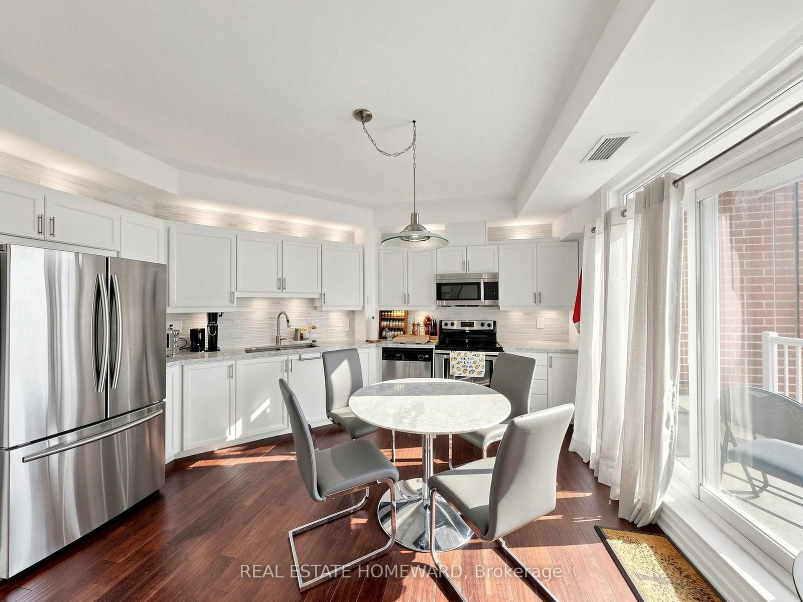 15450 Yonge Street • #309 • Aurora, ON photo 6