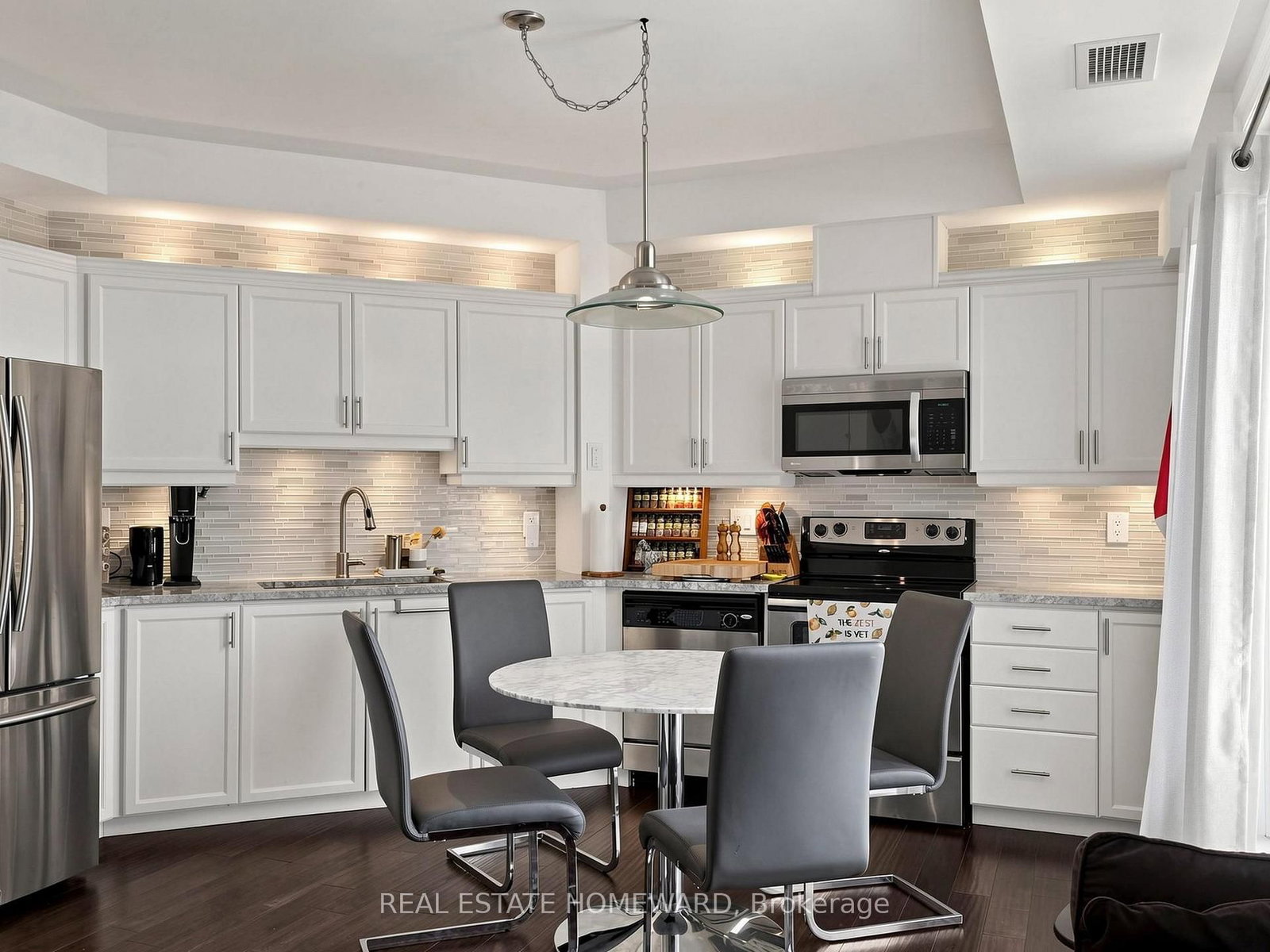 15450 Yonge Street • #309 • Aurora, ON photo 9