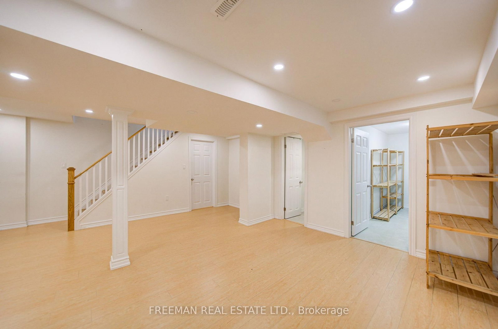 107 Brownstone Circle • Vaughan, ON photo 40