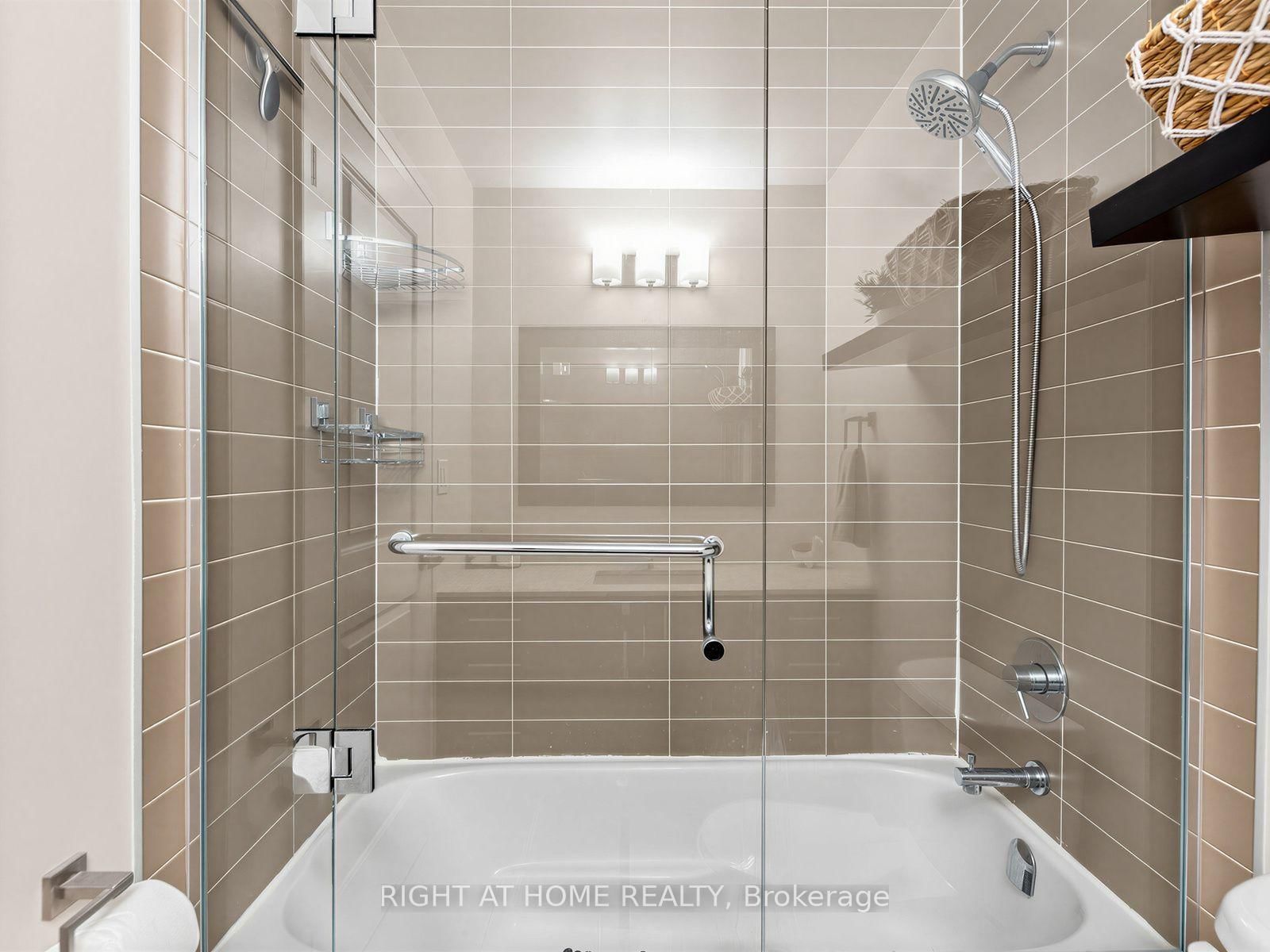 24 Woodstream Boulevard • #808 • Vaughan, ON photo 17