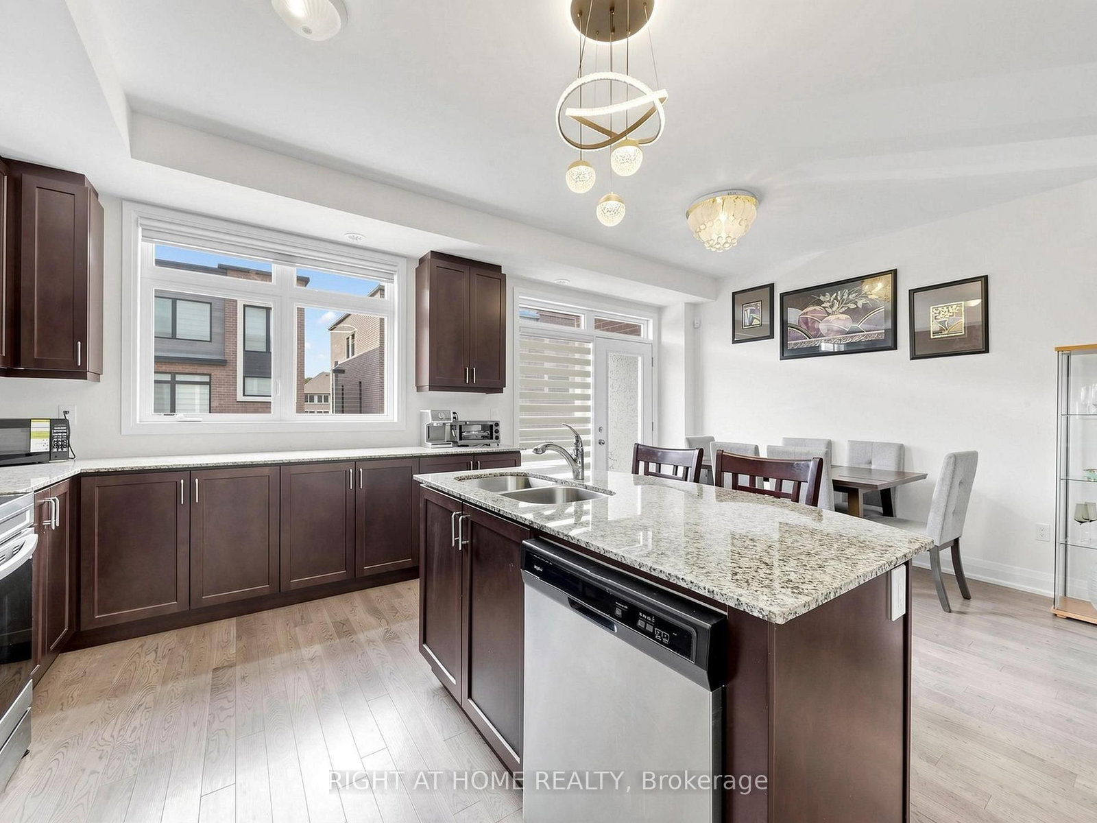 23 Moneypenny Pl, Vaughan, view 16