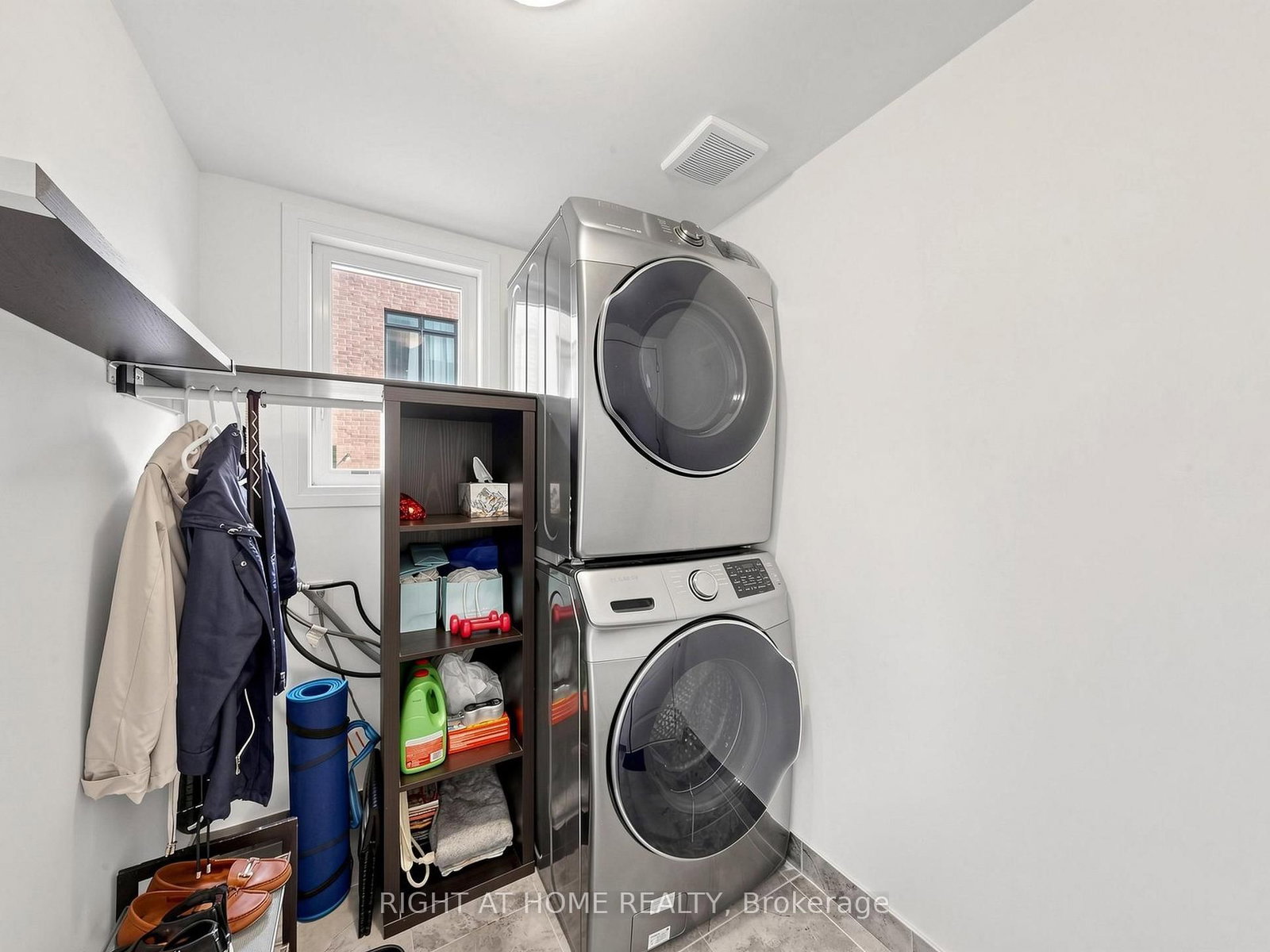 23 Moneypenny Pl, Vaughan, view 37