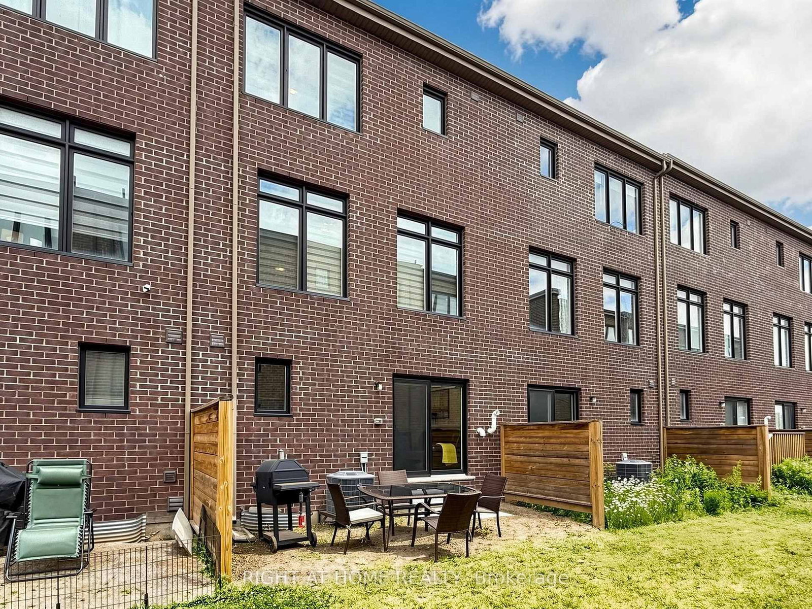 23 Moneypenny Pl, Vaughan, view 40