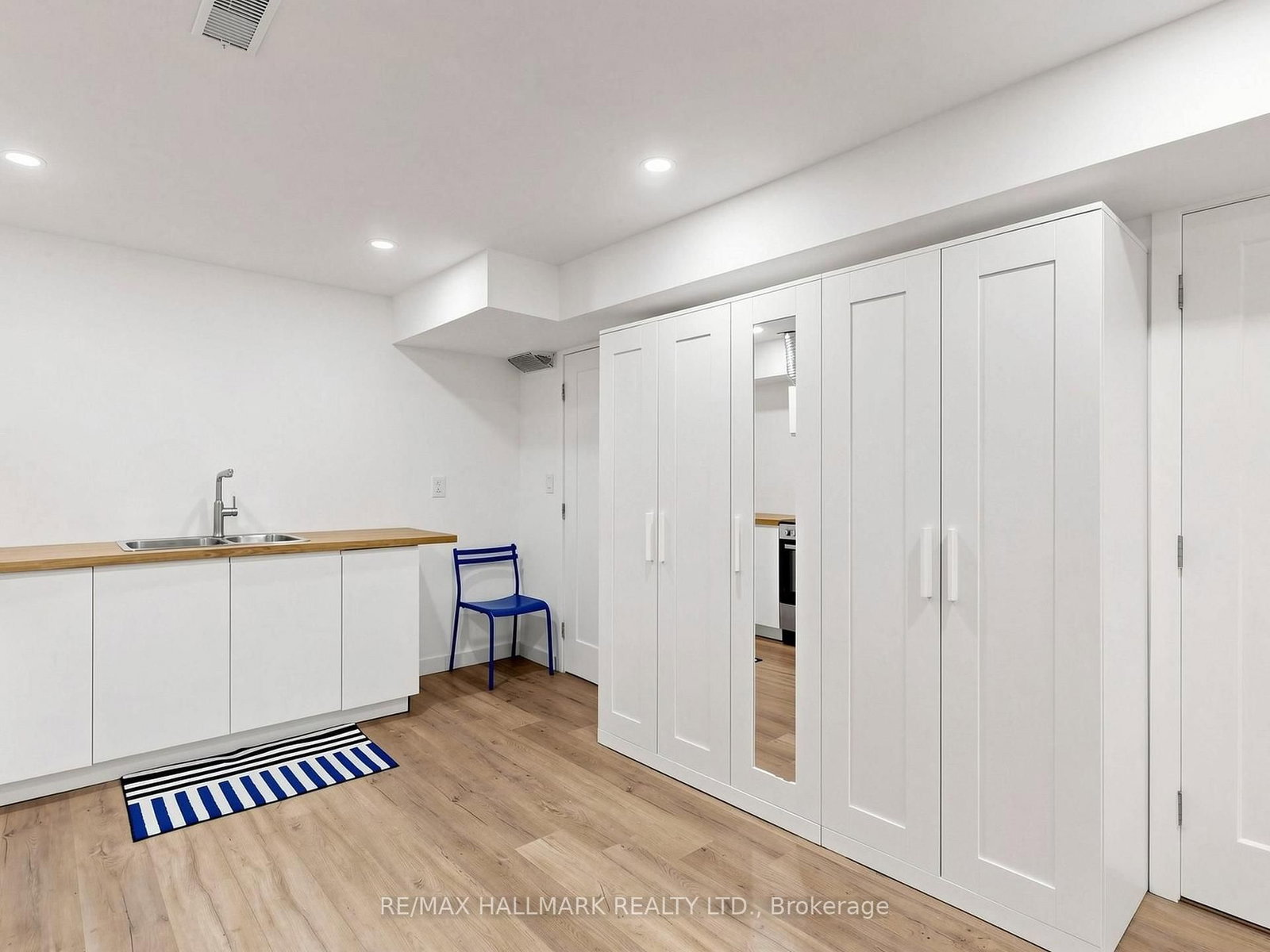 .400 Handley Crescent • Newmarket, ON photo 34