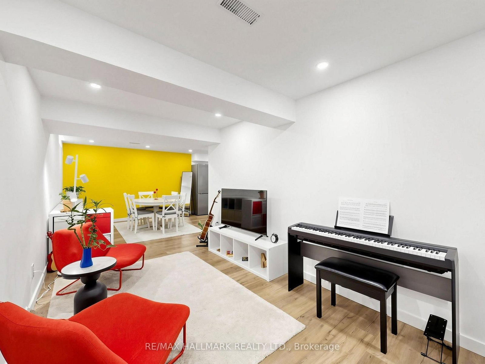 .400 Handley Crescent • Newmarket, ON photo 40