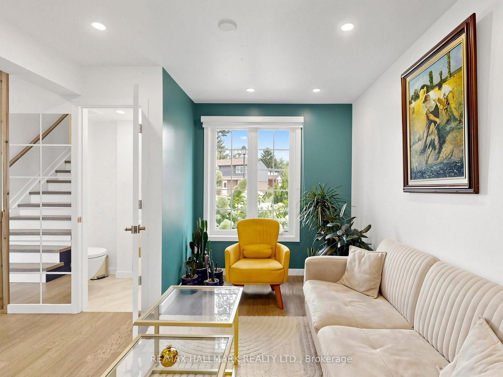 .400 Handley Crescent • Newmarket, ON photo 8