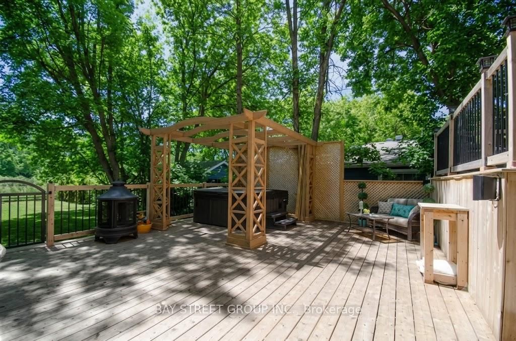 133 Riveredge Drive • Georgina, ON photo 16