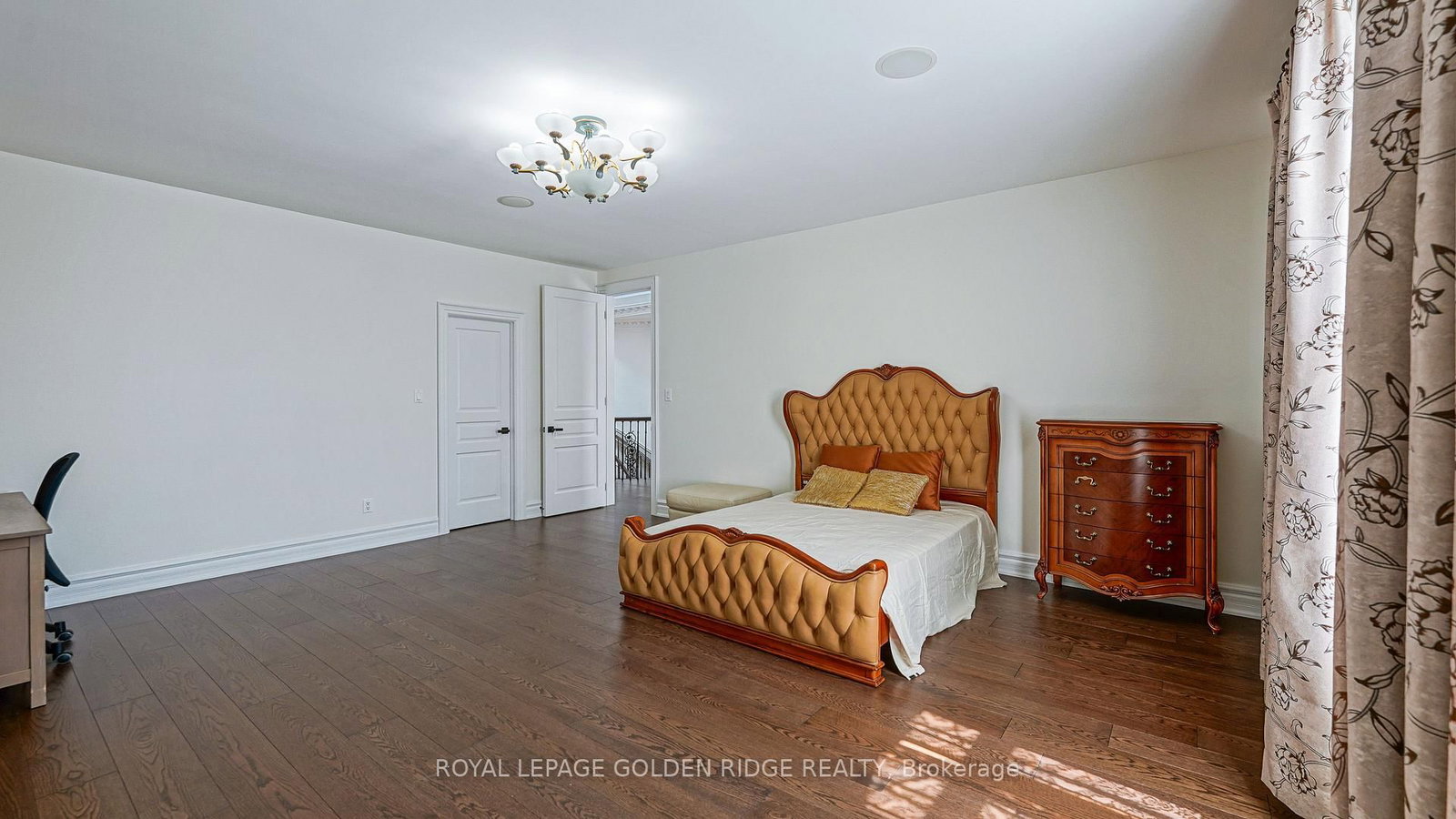 2 Cortleigh Court • Richmond Hill, ON photo 32