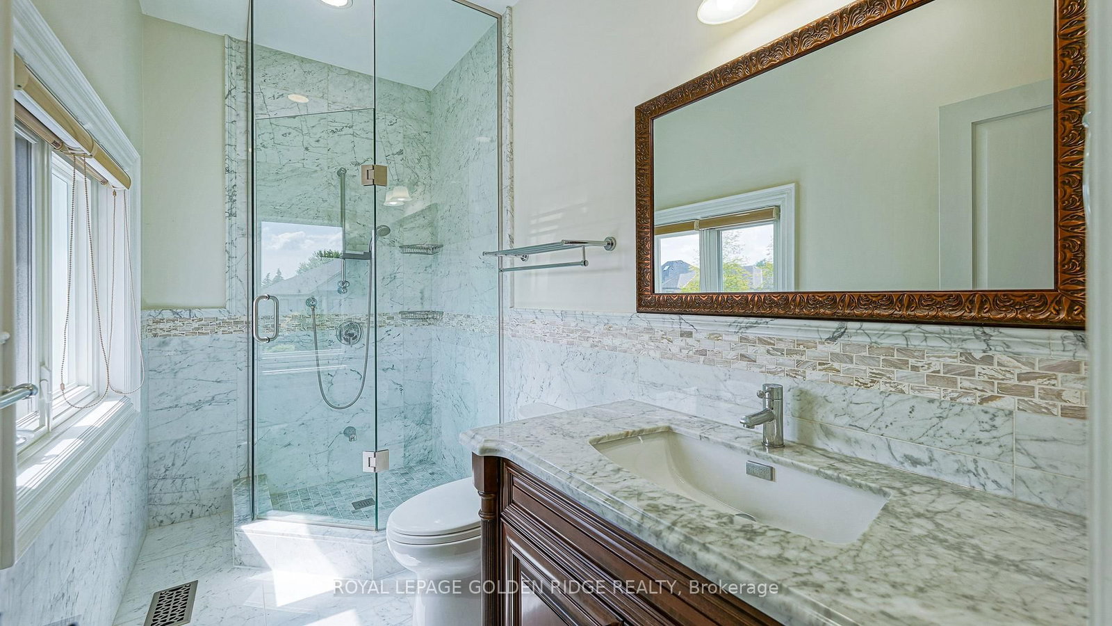 2 Cortleigh Court • Richmond Hill, ON photo 33