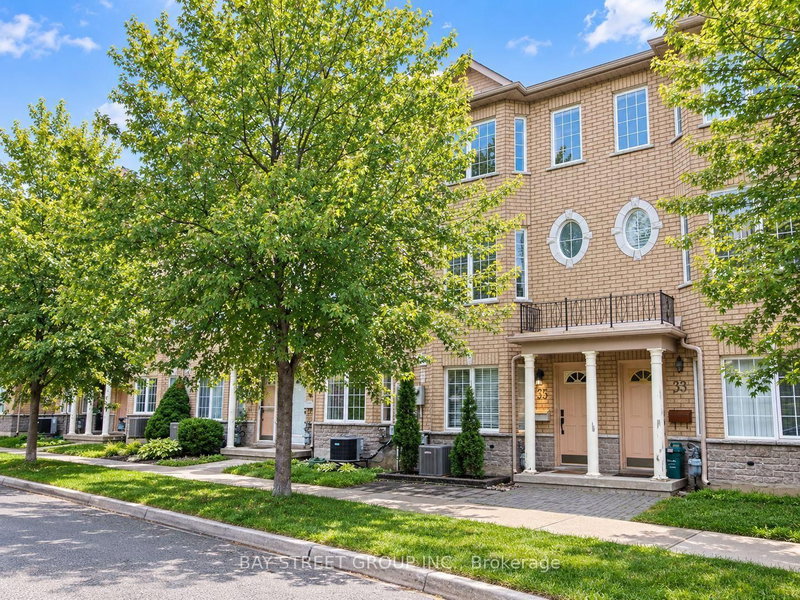 35 Park Common Boulevard