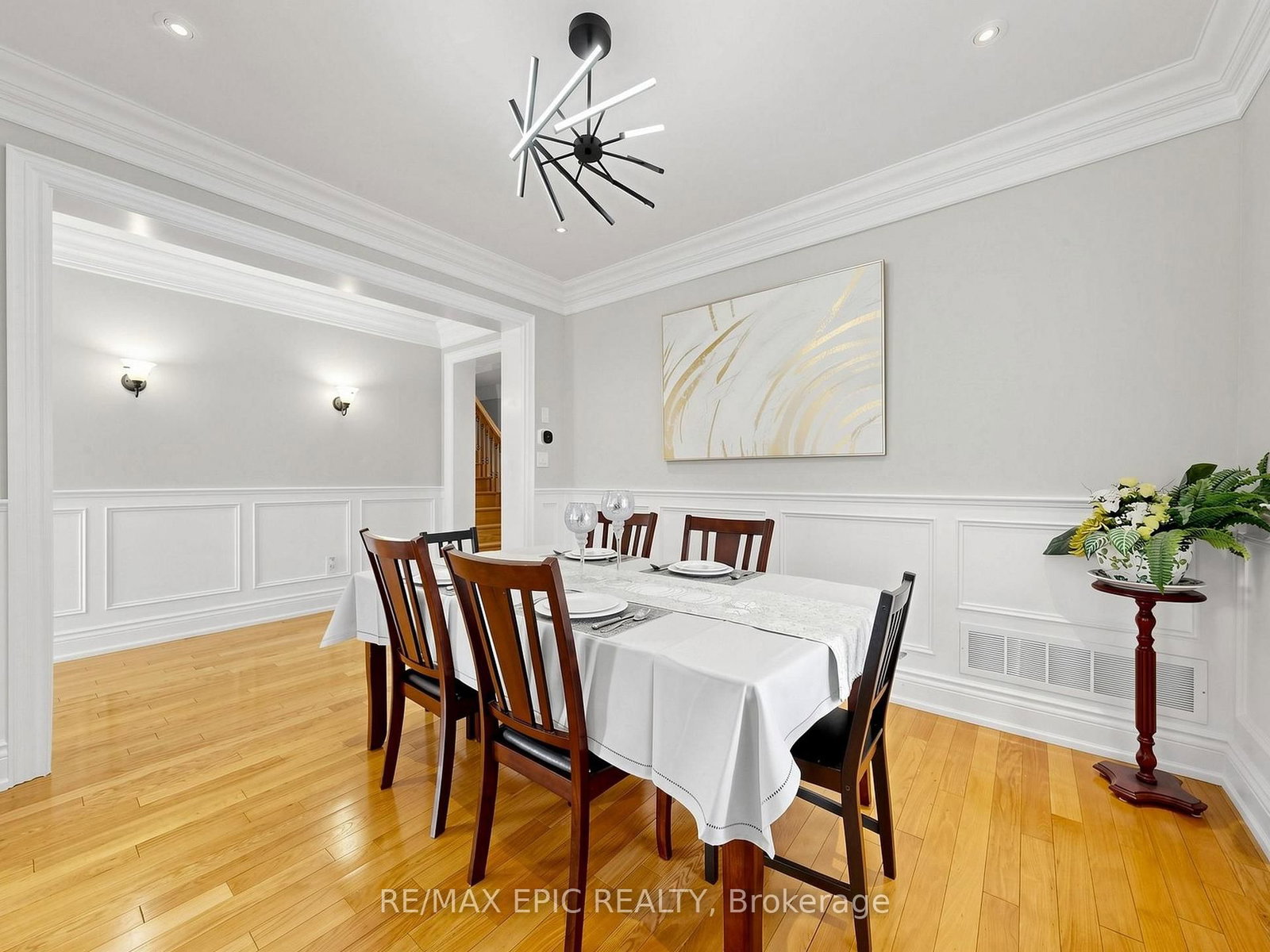 6 Malta Court • Richmond Hill, ON photo 17