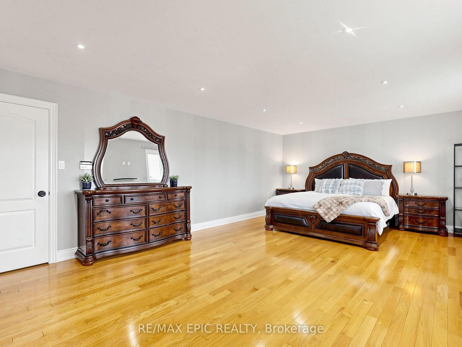 6 Malta Court • Richmond Hill, ON photo 34